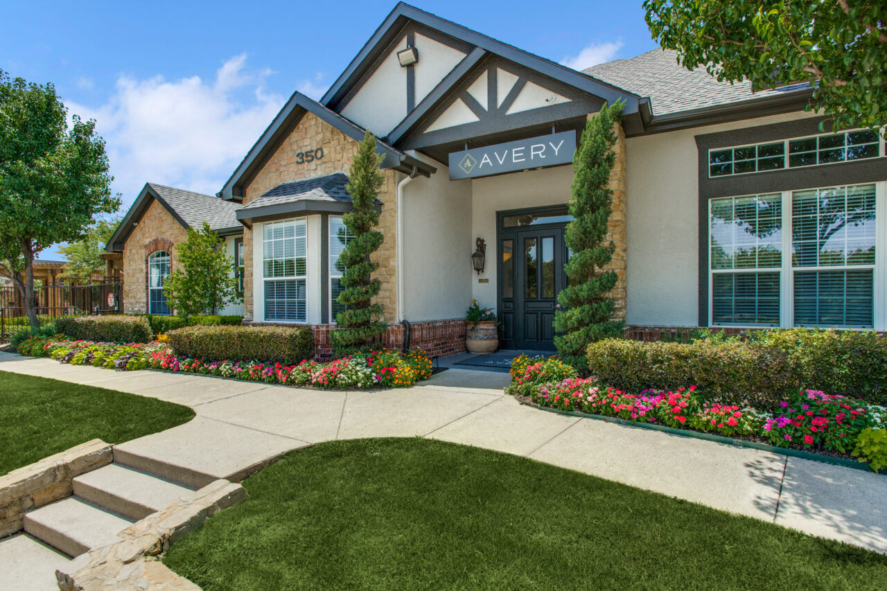 Lewisville Texas Apartments Location Avery Apartments