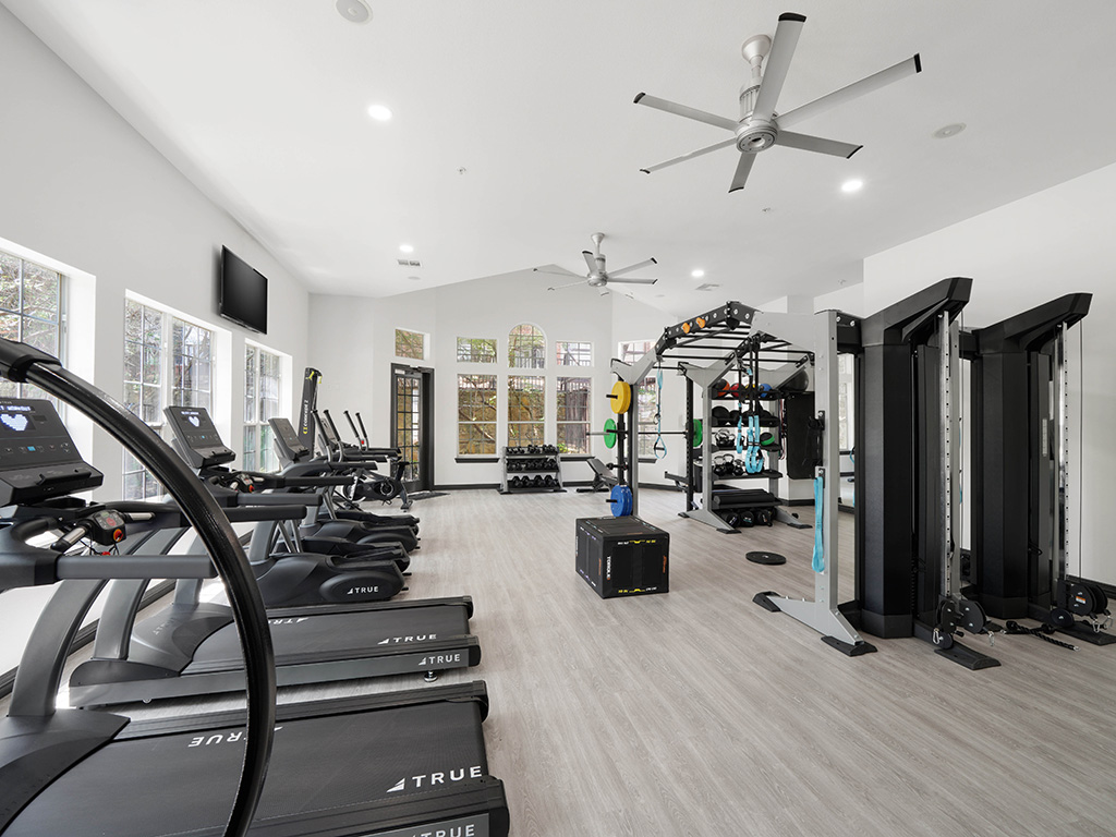 24-Hour Fitness Center with Free Weights